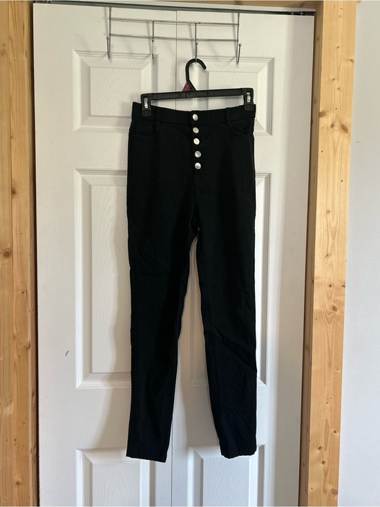 SHEIN Denim - SHEIN Black High-Rise Skinny Jeans with Button-Front